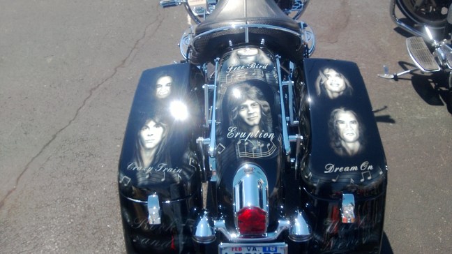 custom harley davidson paint