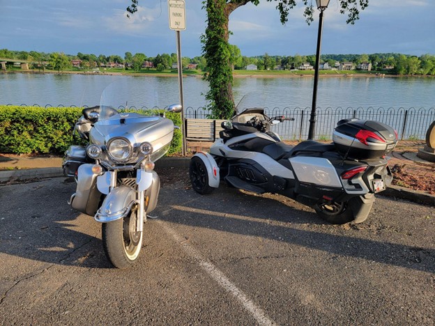 Street Iron Gear motorcycle rider community featuring Can-Am Spyder and Ryker trike accessories